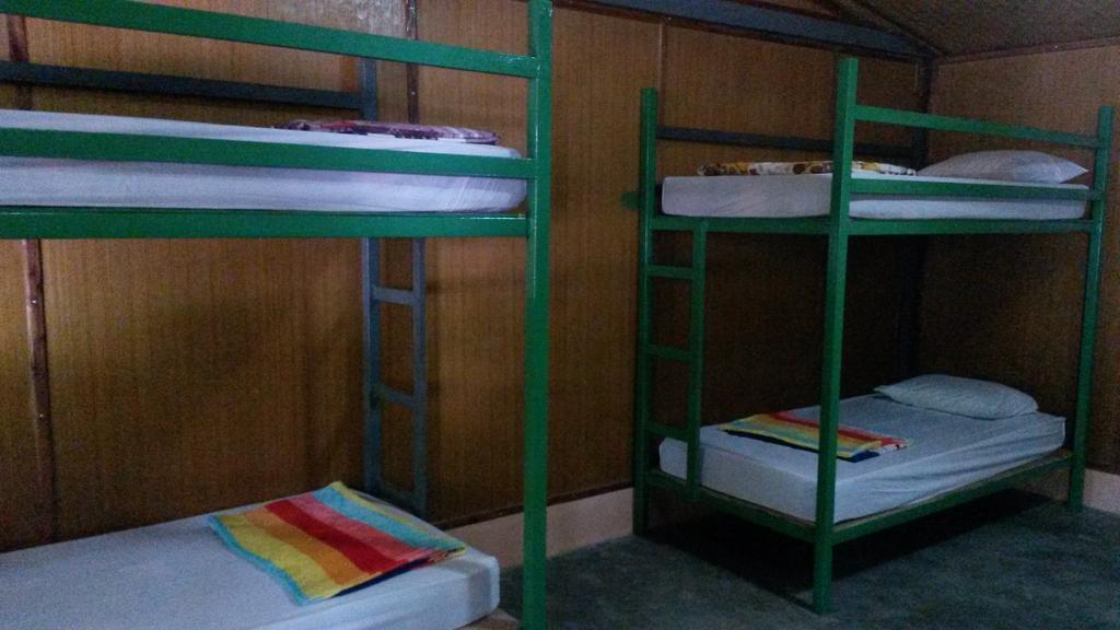 Chill Chill Long Beach Hostel Koh Lanta Exterior photo